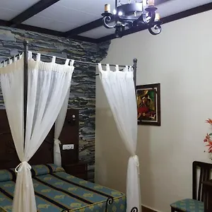 Guest house El Lirio Bollullos Par del Condado