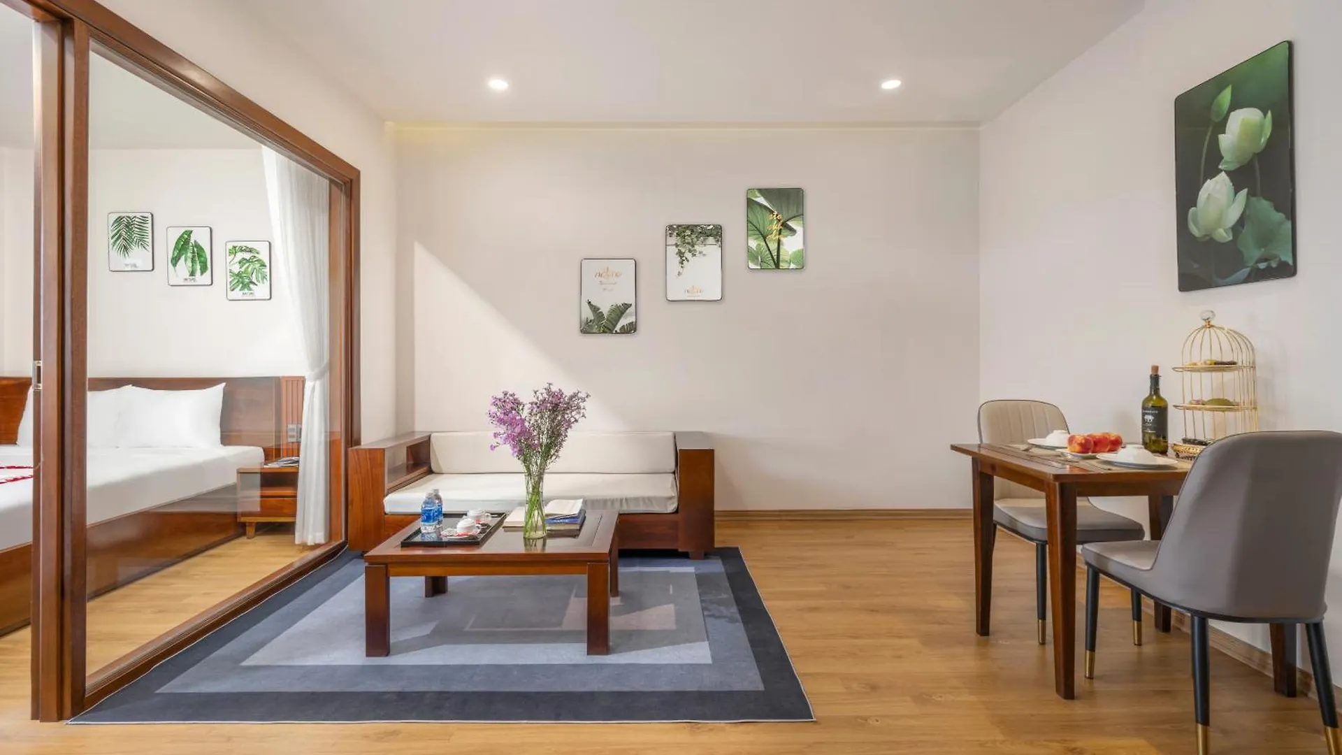 Dana Boutique Hotel & Apartment Danang 4*,